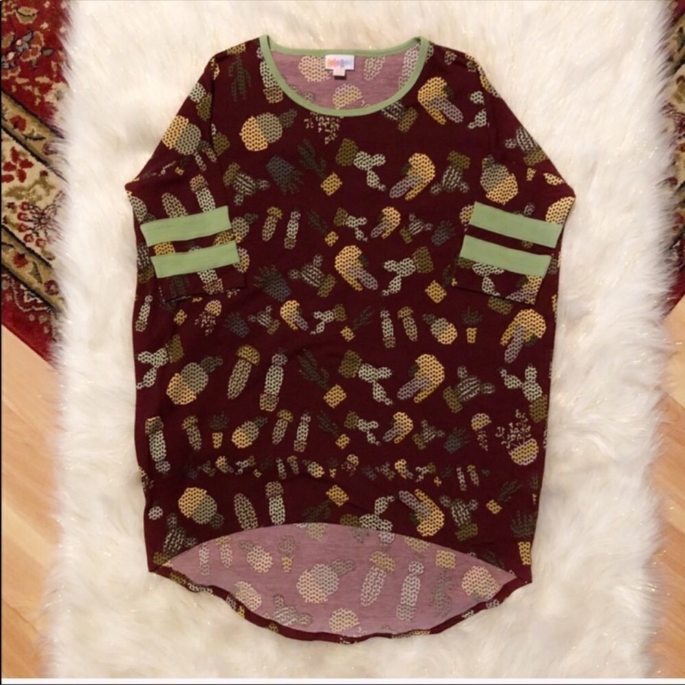 βοΈ 3 For $15 LuLaRoe Cactus Irma Shirt - Picture 4 of 7